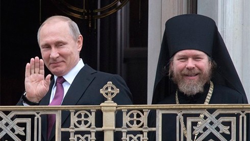 Mitropolitul Tihon de Pskov, considerat “duhovnicul” lui Putin